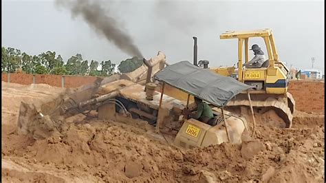 heavy equipment stuck and recovery